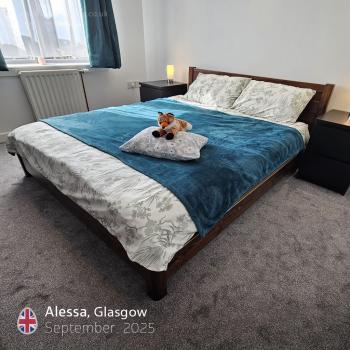 Alessa September 2025