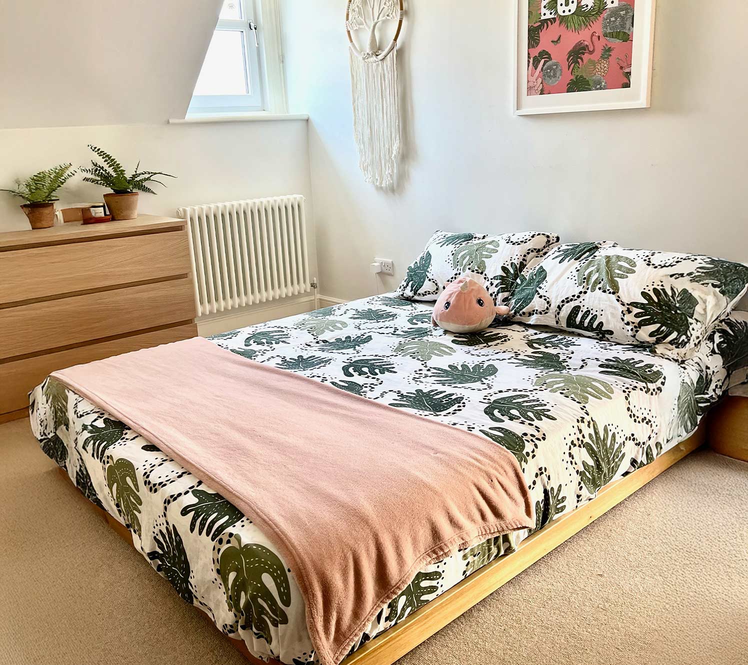 Ideen zum schmales schlafzimmer einrichten mit persönlichen Details